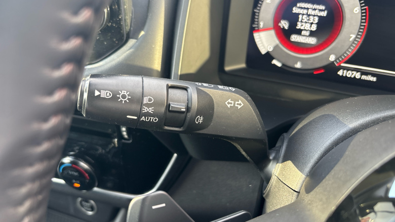 Nissan Qashqai 1.3 DiG-T MH 158 Premiere Edition 5dr Xtronic Petrol Hatchback